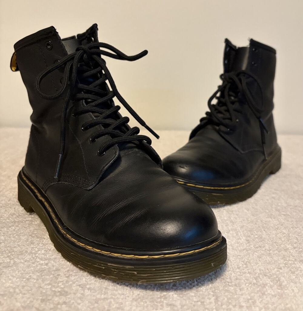 Doc Martens Women's 6 Men's 5 Combat Black Leather Boots 1460Y Side Zip Grunge